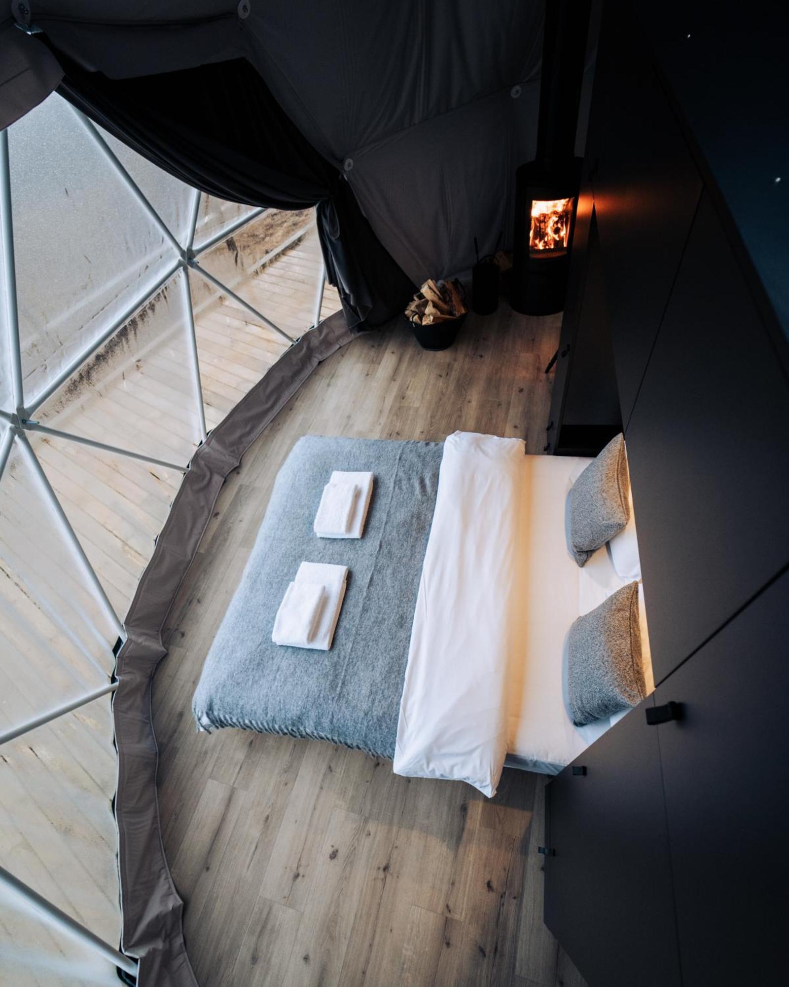 Luxuszelt Golden Circle Domes - View *